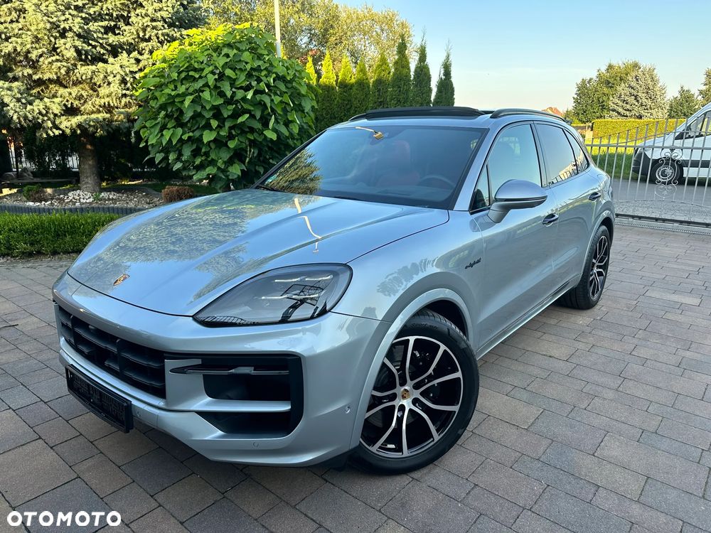 Porsche Cayenne S E-Hybrid PHEV - 3
