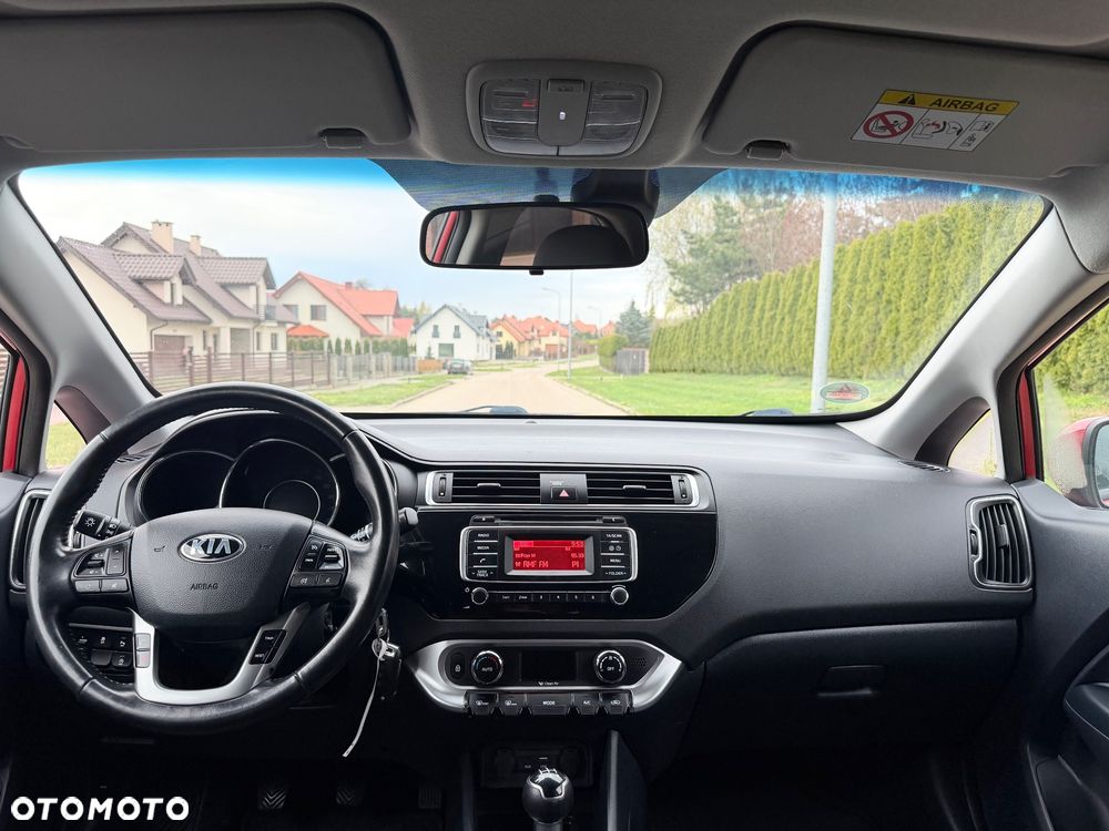 Kia Rio - 17