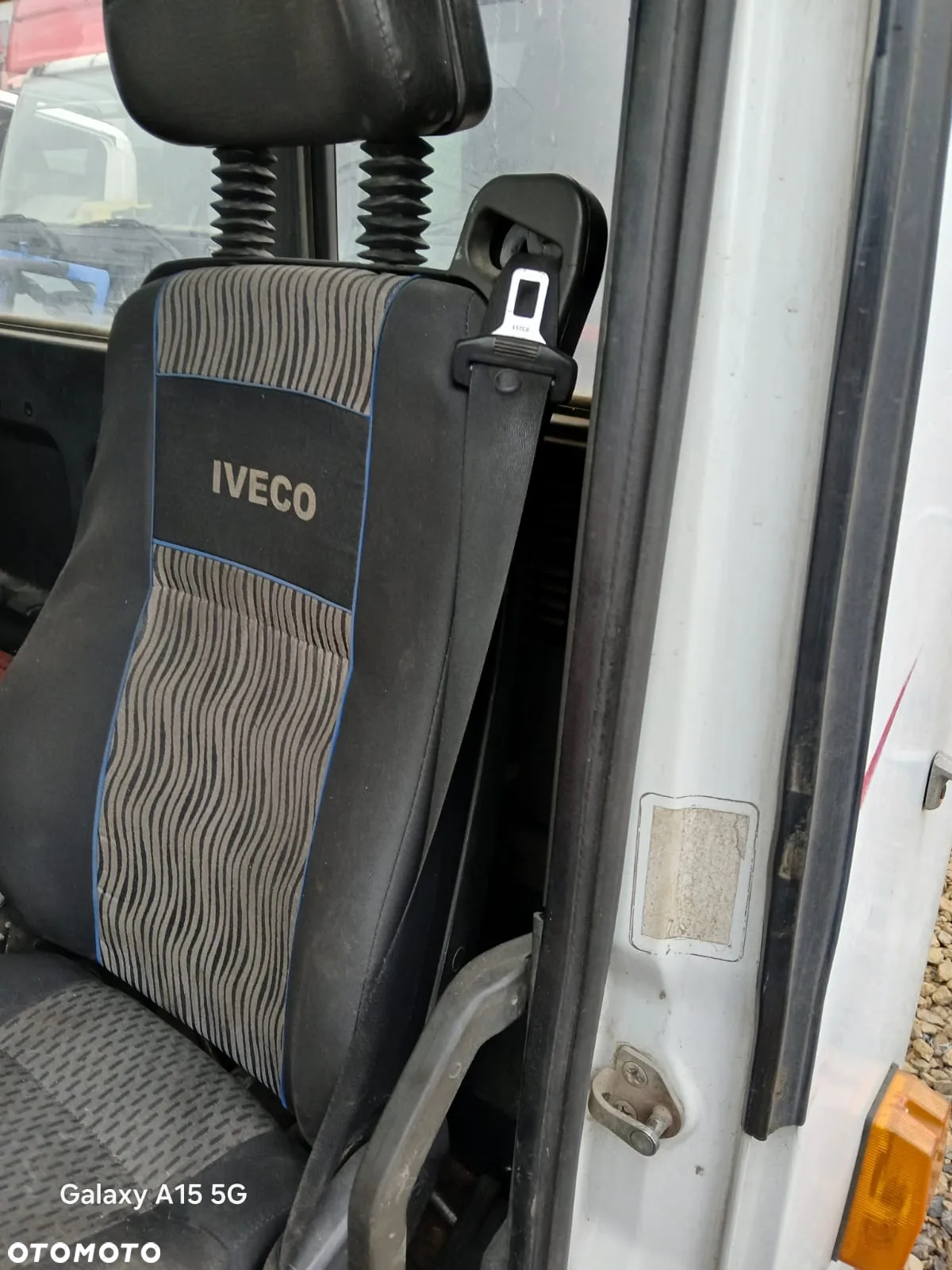 FOTEL KIEROWCY IVECO TRAKKER - 3