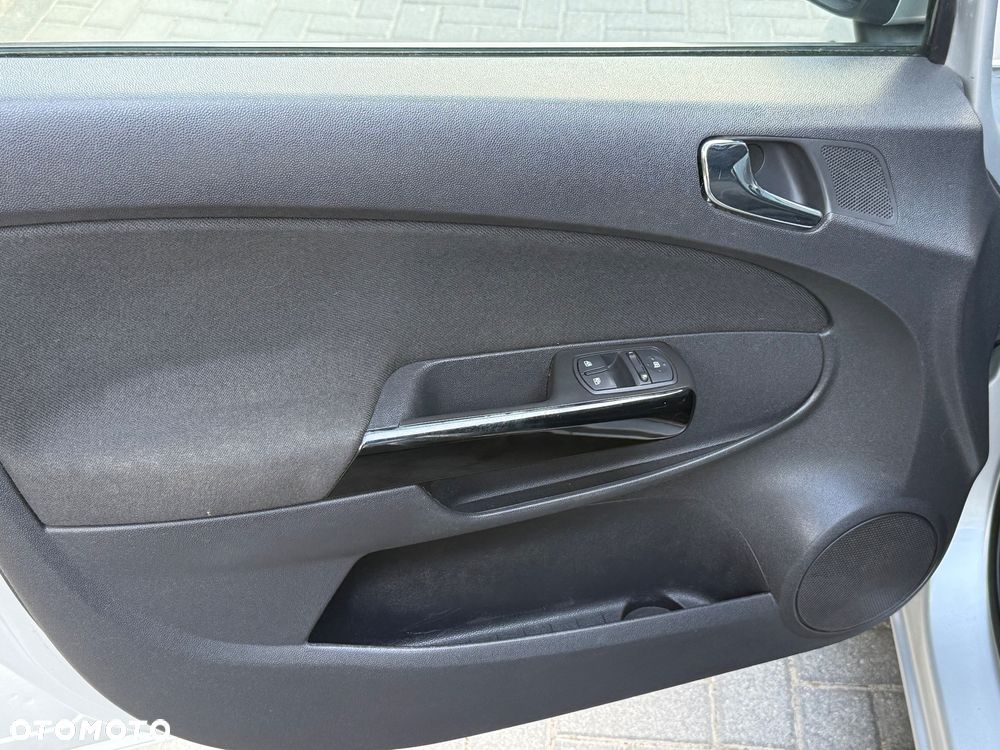 Opel Corsa 1.4 16V - 19