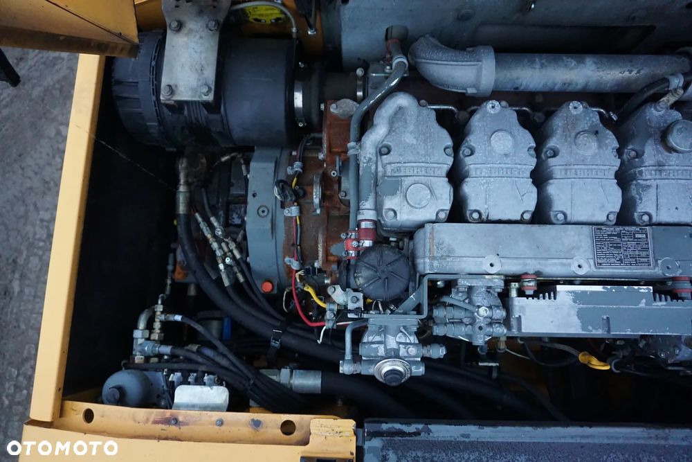 Liebherr A 924C - 11