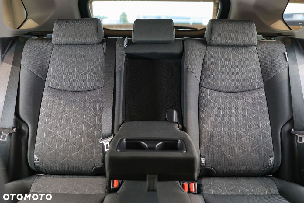 Toyota RAV4 - 16