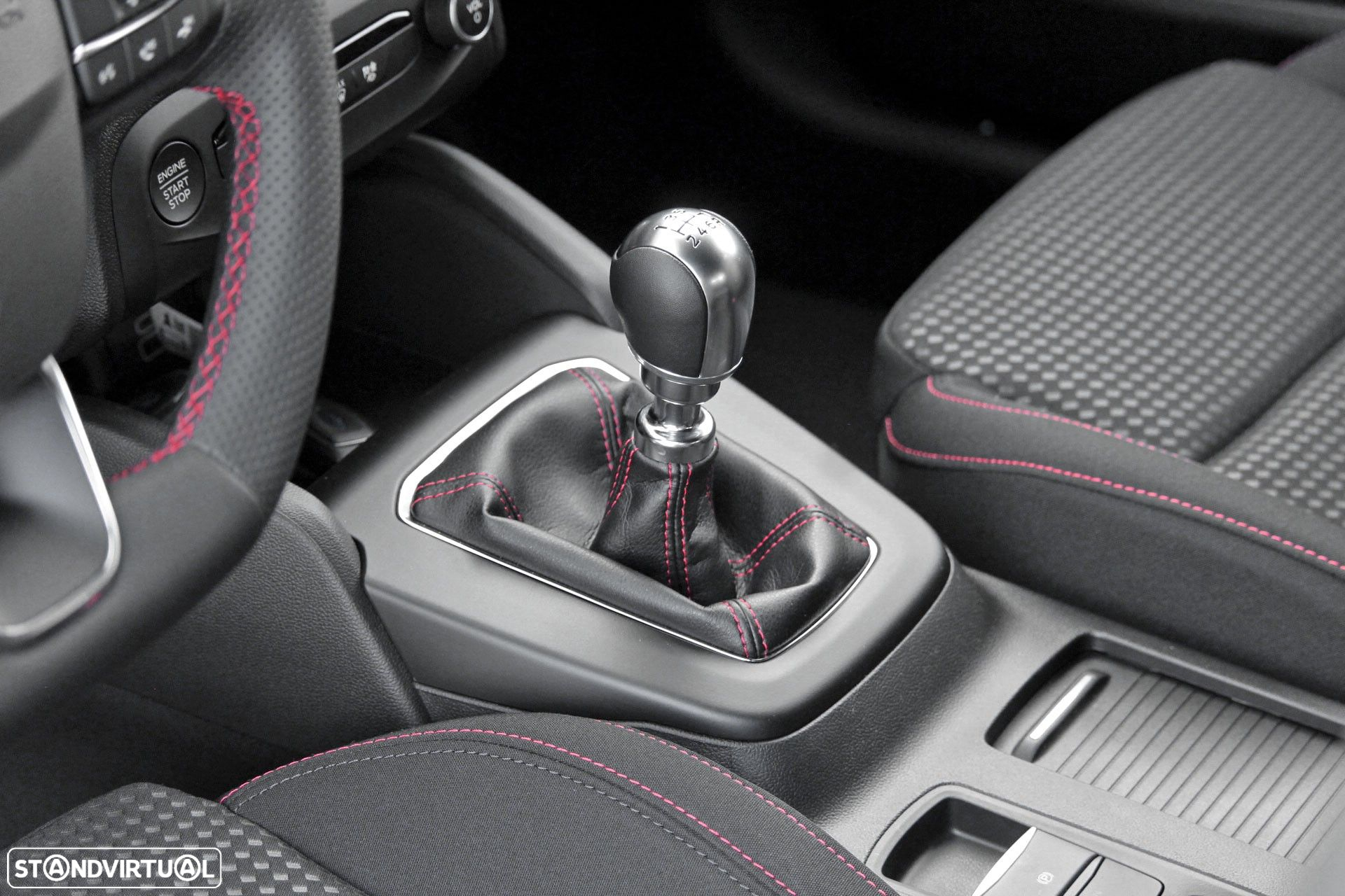 Ford Focus - 11