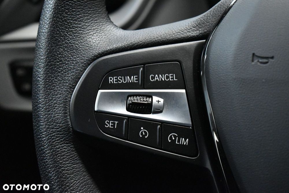 BMW Seria 1 118i Advantage - 13