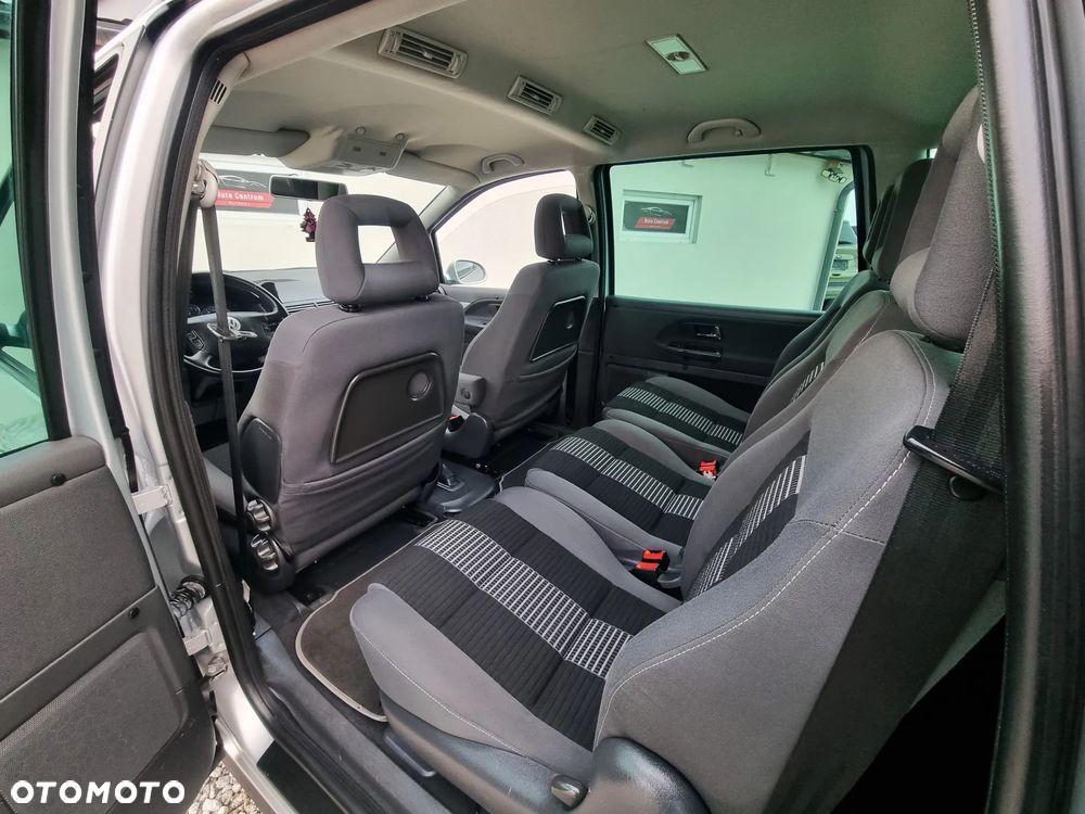 Volkswagen Sharan 1.9 TDI Automatik United - 10