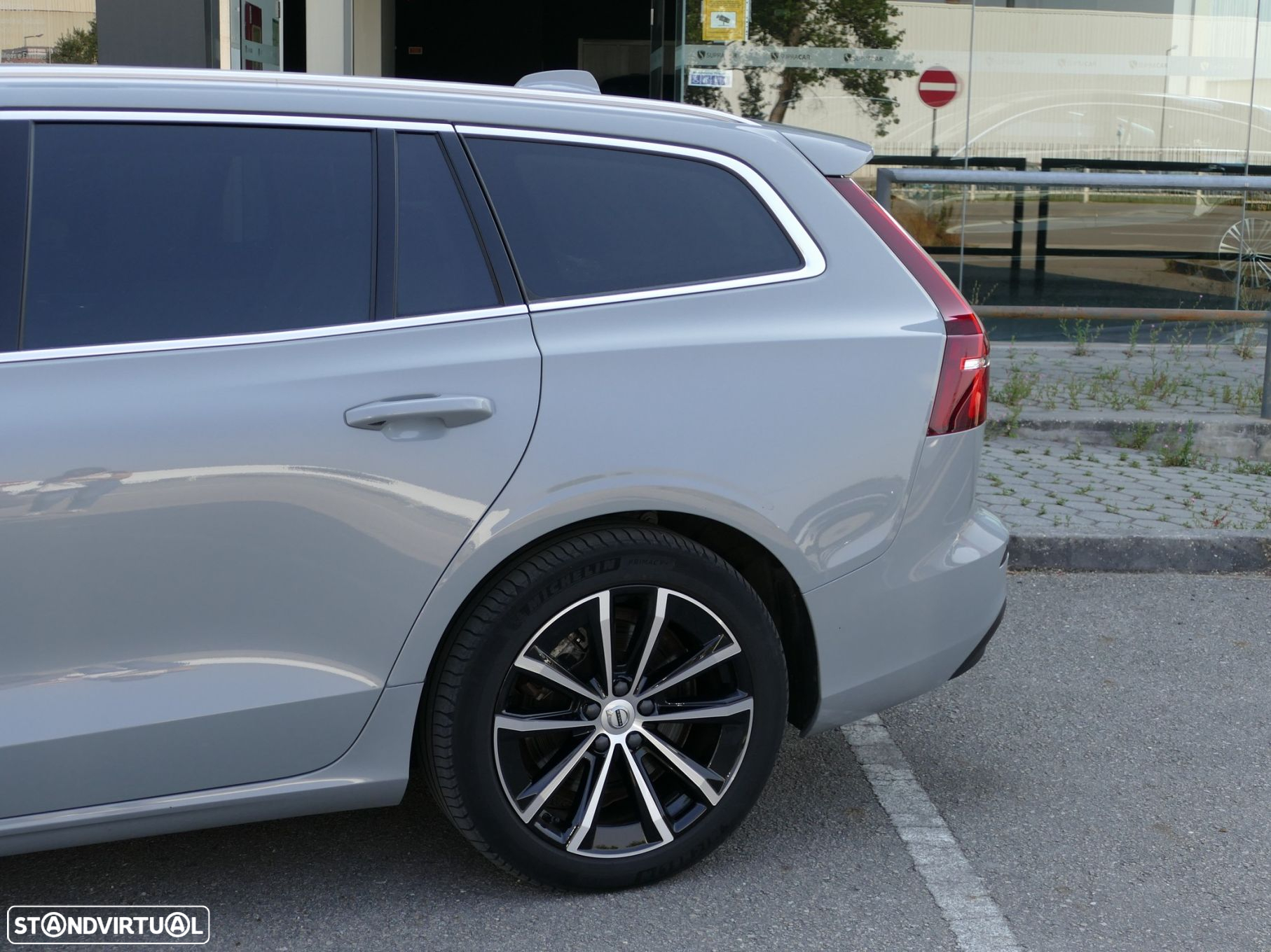 Volvo V60 2.0 T6 AWD TE Core - 12