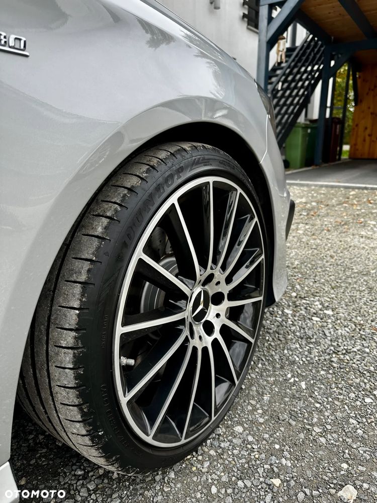 Mercedes-Benz CLA 45 AMG 4-Matic - 8