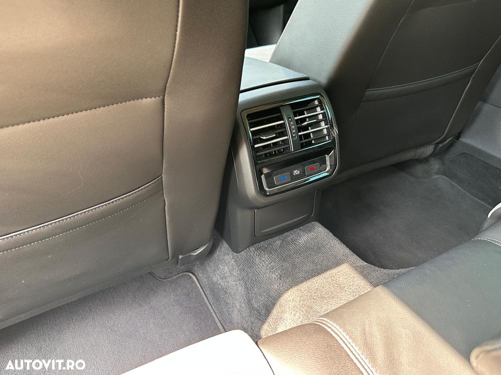 Volkswagen Passat 2.0 TDI DSG 4Motion R Executive - 14