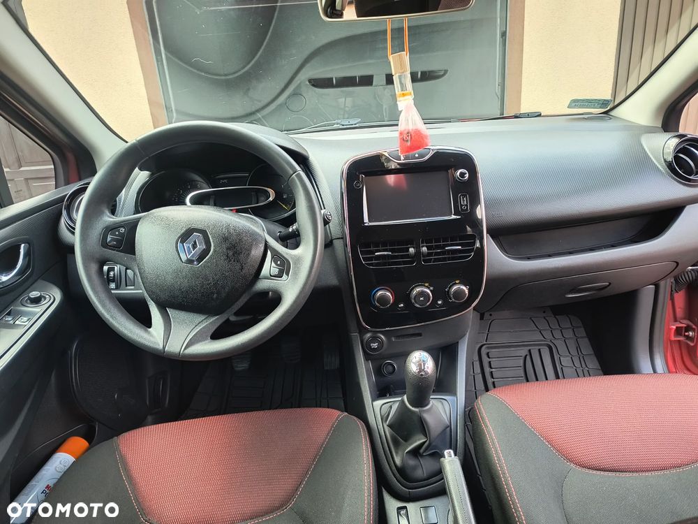 Renault Clio 1.5 dCi Expression - 6