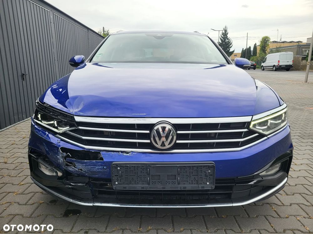 Volkswagen Passat - 9