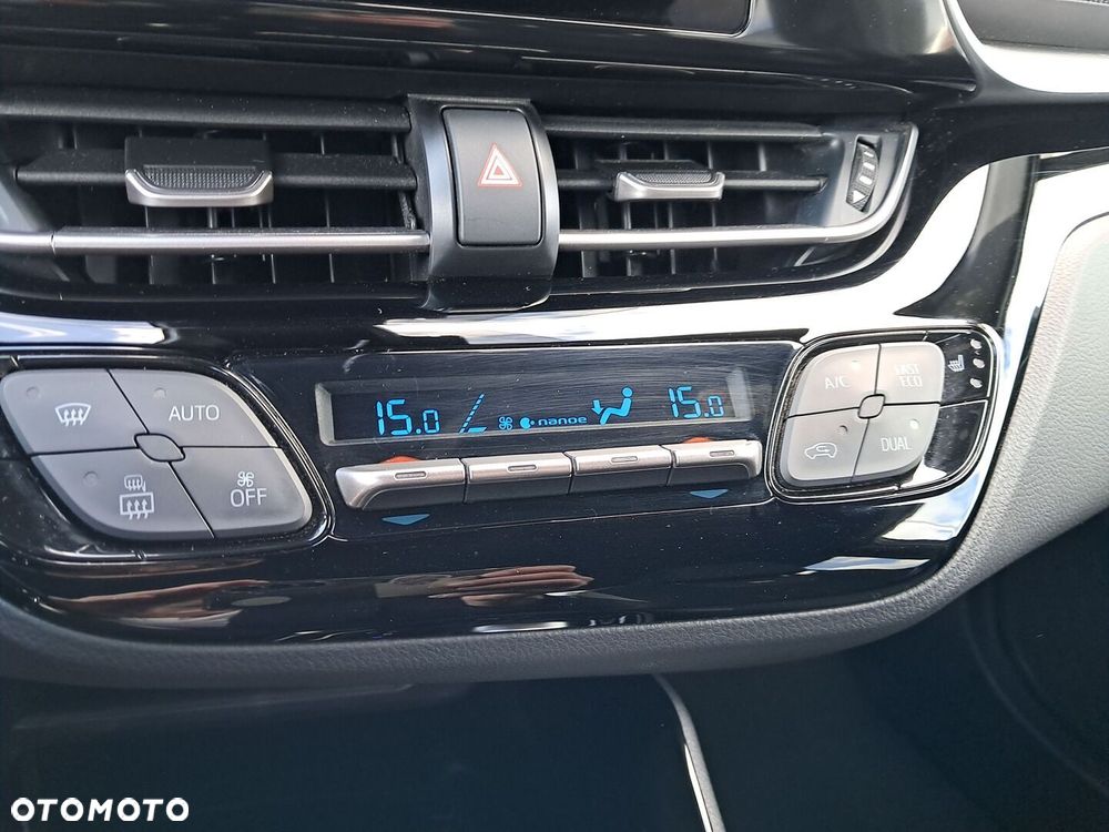 Toyota C-HR 2.0 Hybrid GR Sport - 24