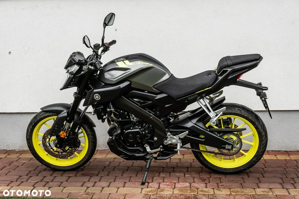 Yamaha MT - 5