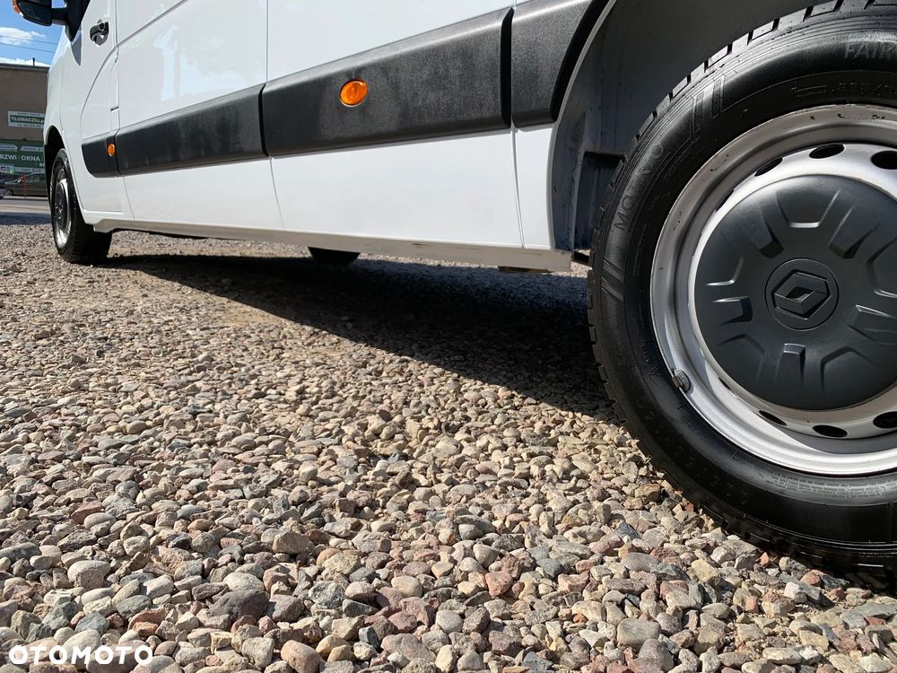Renault MASTER MAXI VAN L3H2 MOCNY SILNIK 2.3DCI Bez-BiTurbo! Rozrząd na ŁAŃCUCHU, Pełna zabudowa paki, Zawiasy drzwi tył 270' DMC3.5t Duża ładowność 1301Kg, Homologacja VAT-1, Parktroniki, Minibar, Stolik EasyLife, Lustro WideView, Oświetlenie LED, Tempomat, Halogeny, Pakiet Chrom Design, Grafitowe wnętrze, SERWIS ASO! - 23