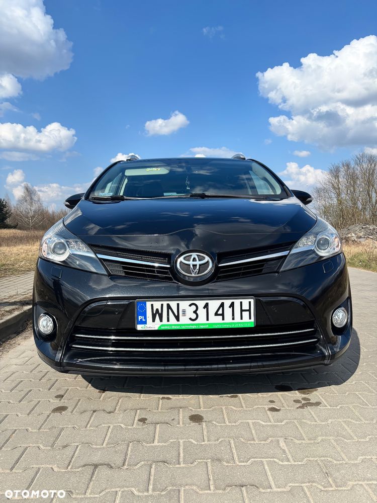Toyota Verso 1.8 Prestige 7os - 1