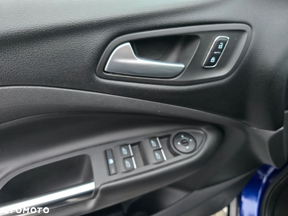 Ford Kuga 2.0 TDCi 4x4 Titanium - 21