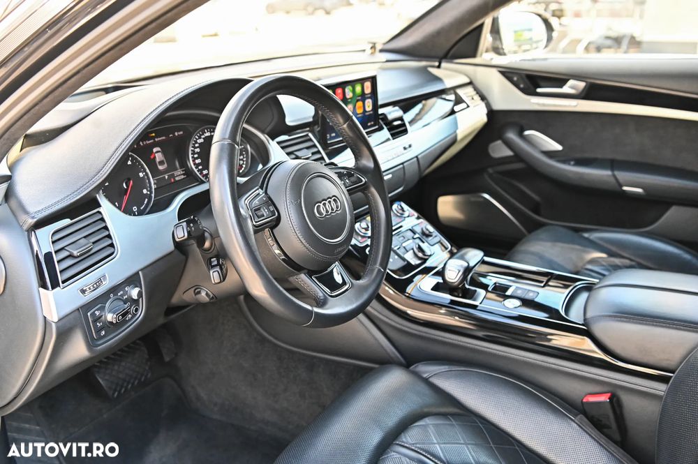 Audi A8 4.2 TDI DPF (clean diesel) quattro tiptronic Lang - 11
