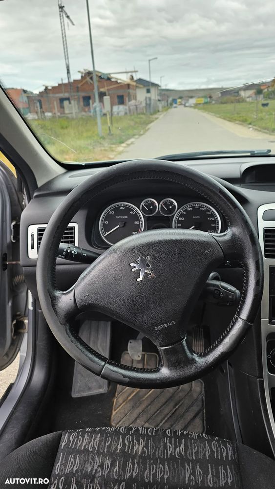 Peugeot 307 SW 1.6 HDI Starline - 16