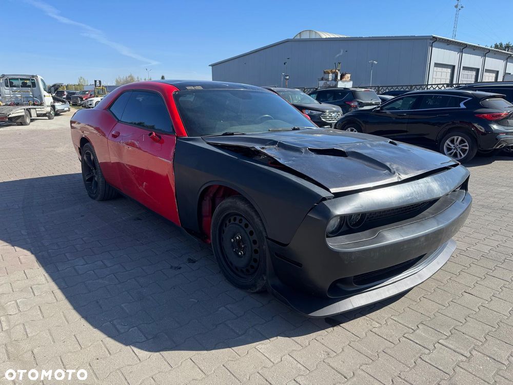 Dodge Challenger - 6
