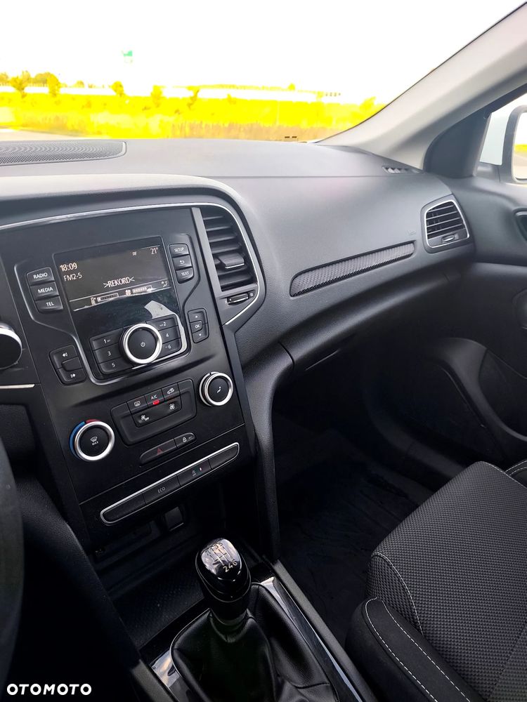 Renault Megane - 7