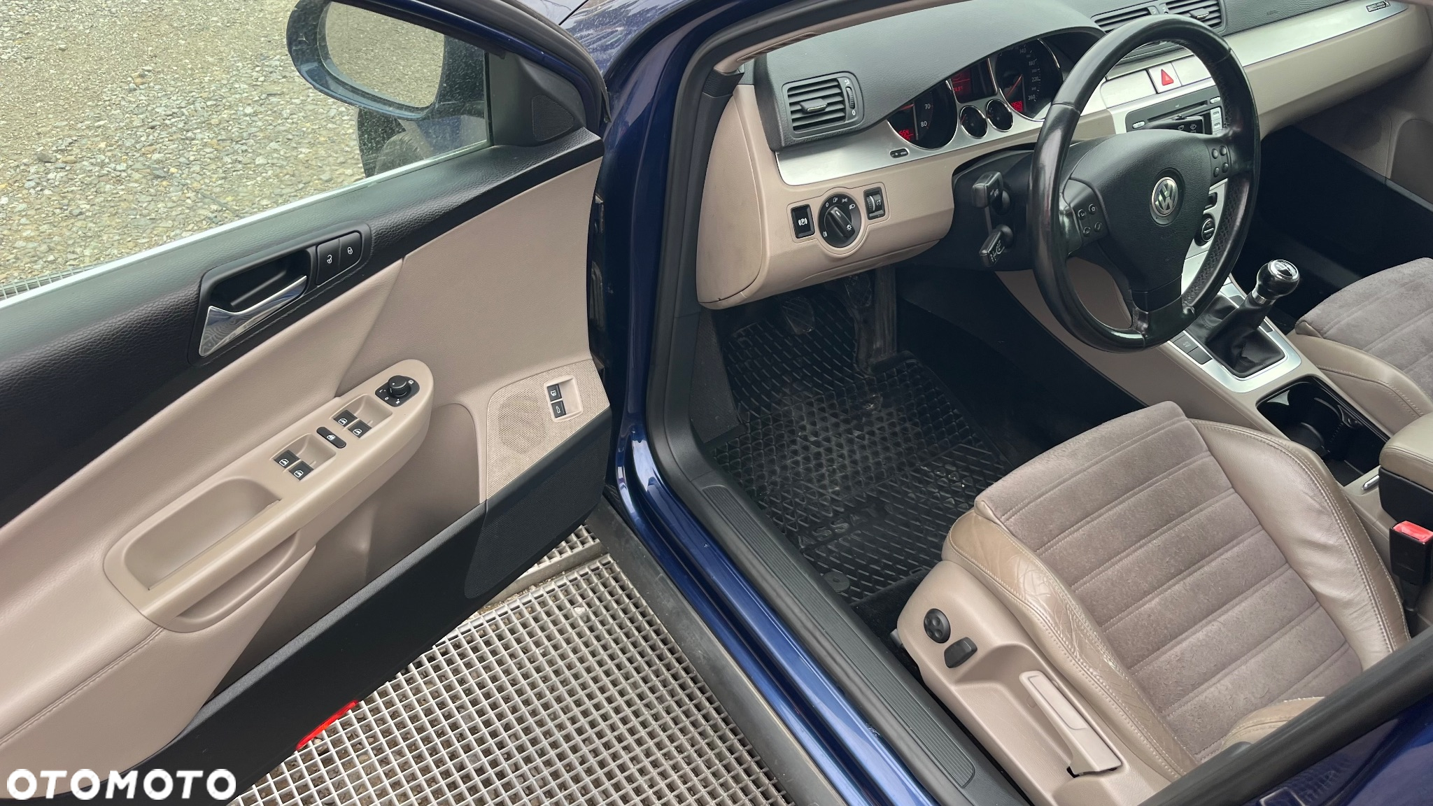 Volkswagen Passat - 19