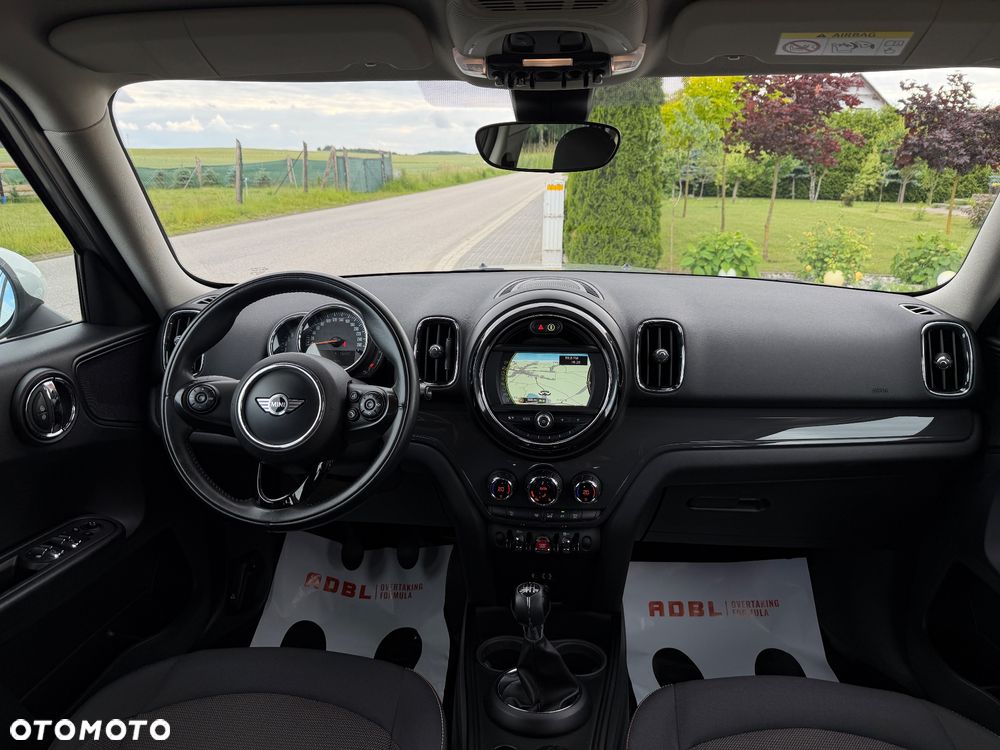 MINI Countryman Cooper Estate Edition - 6