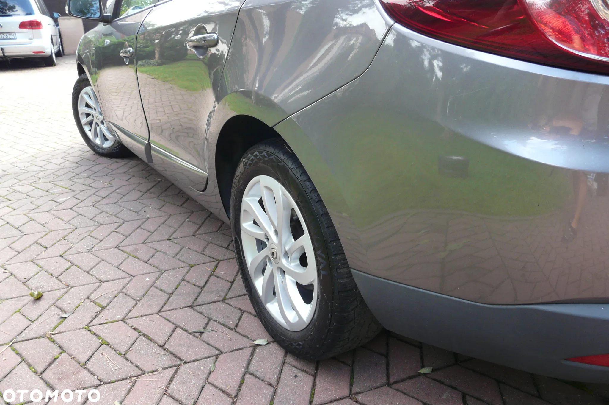 Renault Megane ENERGY TCe 130 LIMITED - 12