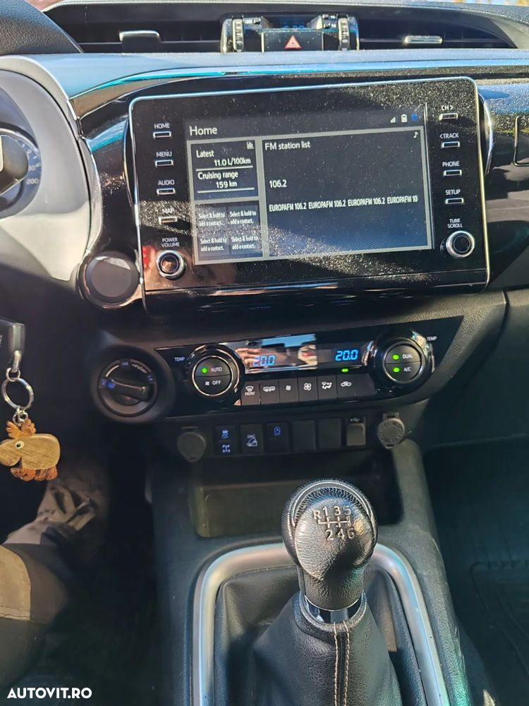 Toyota Hilux 2.4D 150CP 4x4 Double Cab 6MT Style - 11