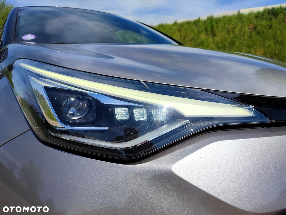 Toyota C-HR 2.0 Hybrid Executive - 4