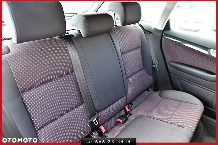 Audi A3 Sportback 1.4 TFSI Ambiente - 18