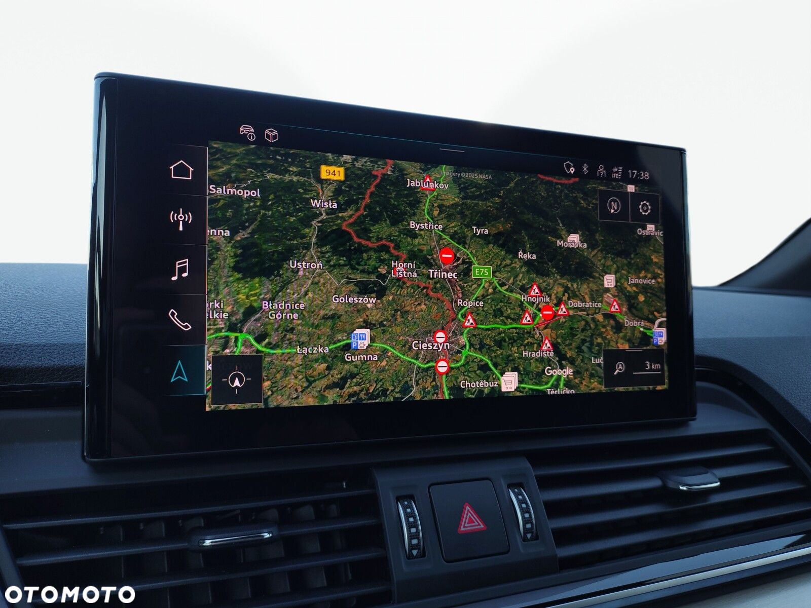 Audi Q5 Sportback - 36