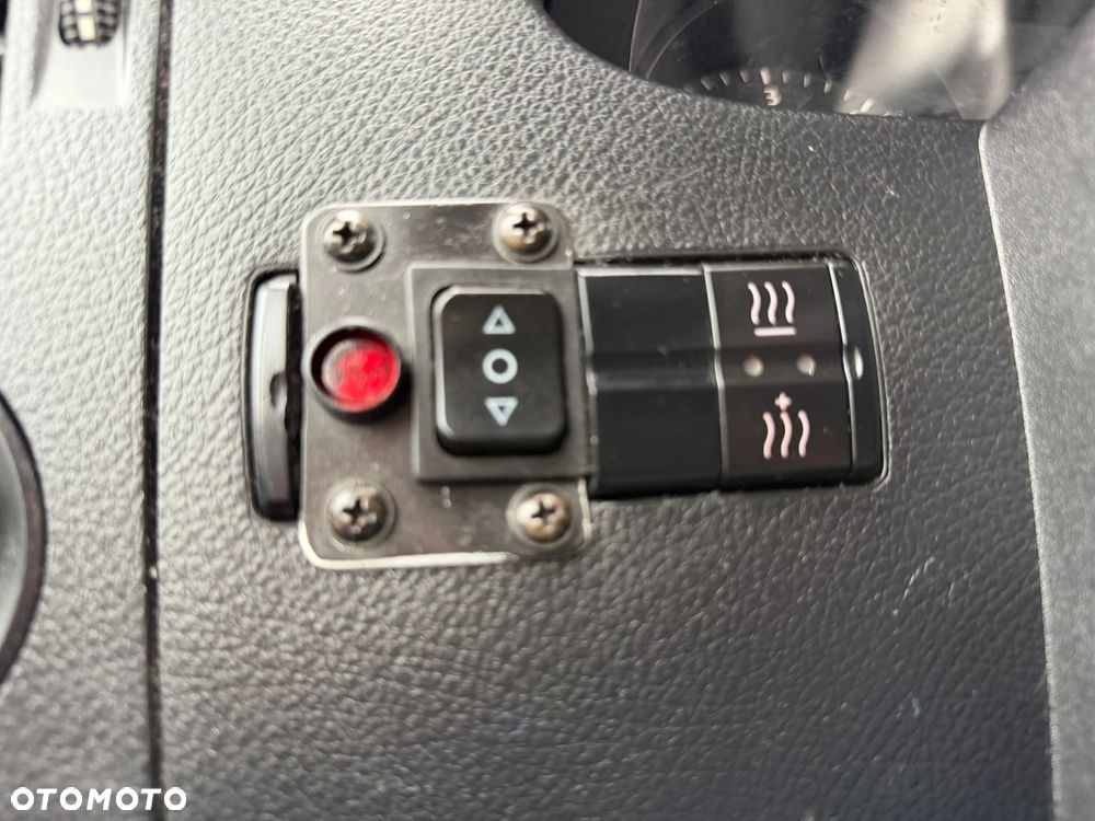 Volkswagen Crafter - 28