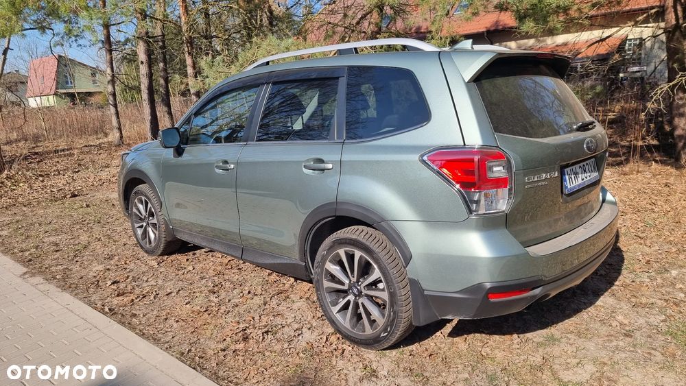 Subaru Forester 2.0 XT Platinum Lineartronic - 3