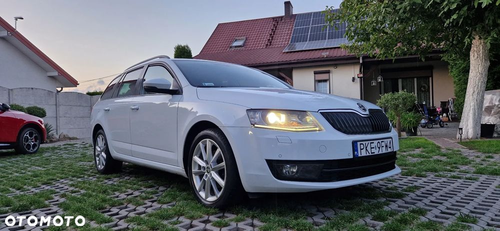 Skoda Octavia 2.0 TDI Style DSG - 1