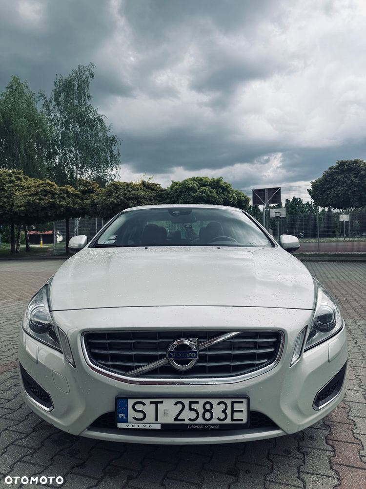 Volvo S60 - 1