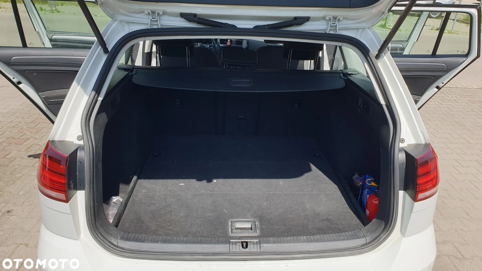 Volkswagen Golf VII 1.6 TDI BMT Comfortline - 22