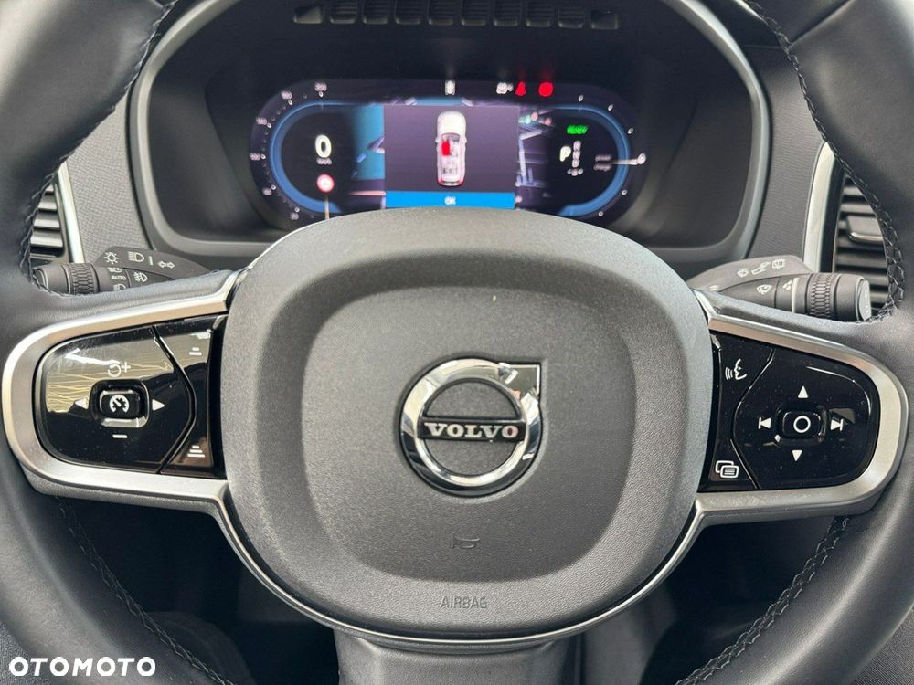 Volvo XC 90 T8 AWD Plug-In Hybrid Core Bright 7os - 24
