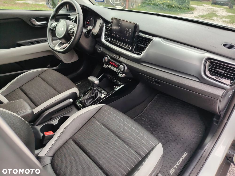 Kia Stonic 1.0 T-GDI L Business Line DCT - 28