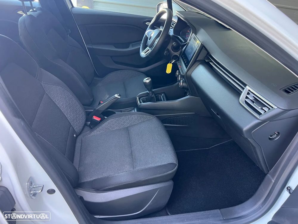 Renault Clio 1.0 TCe Exclusive - 25