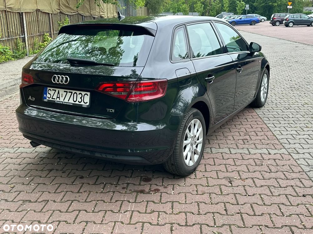 Audi A3 Sportback 1.6 TDI Attraction - 9