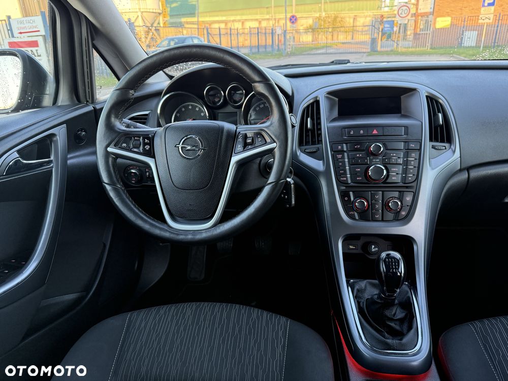 Opel Astra - 6
