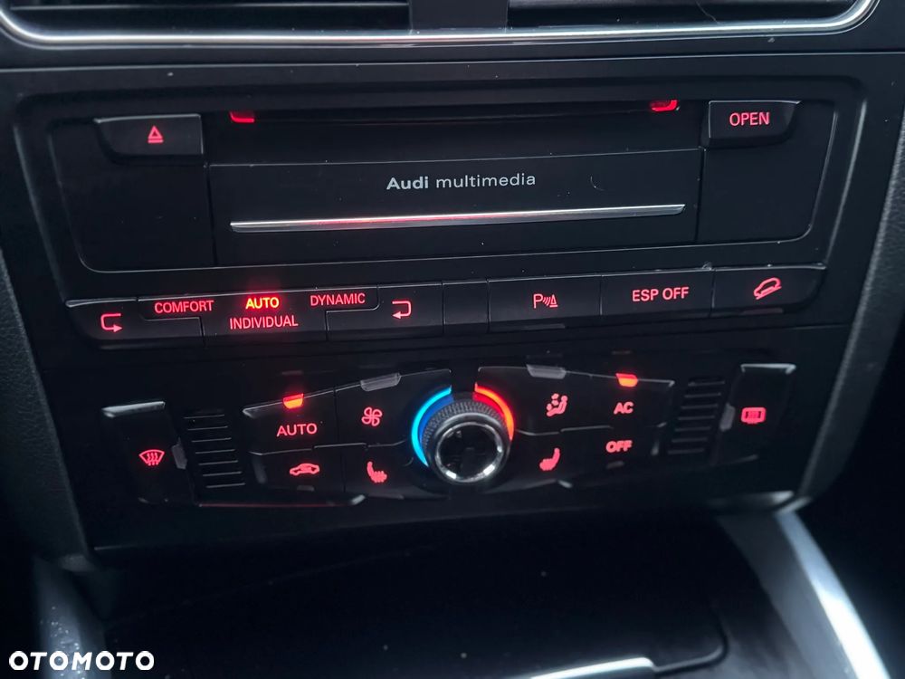 Audi Q5 2.0 TDI Quattro Stronic - 33