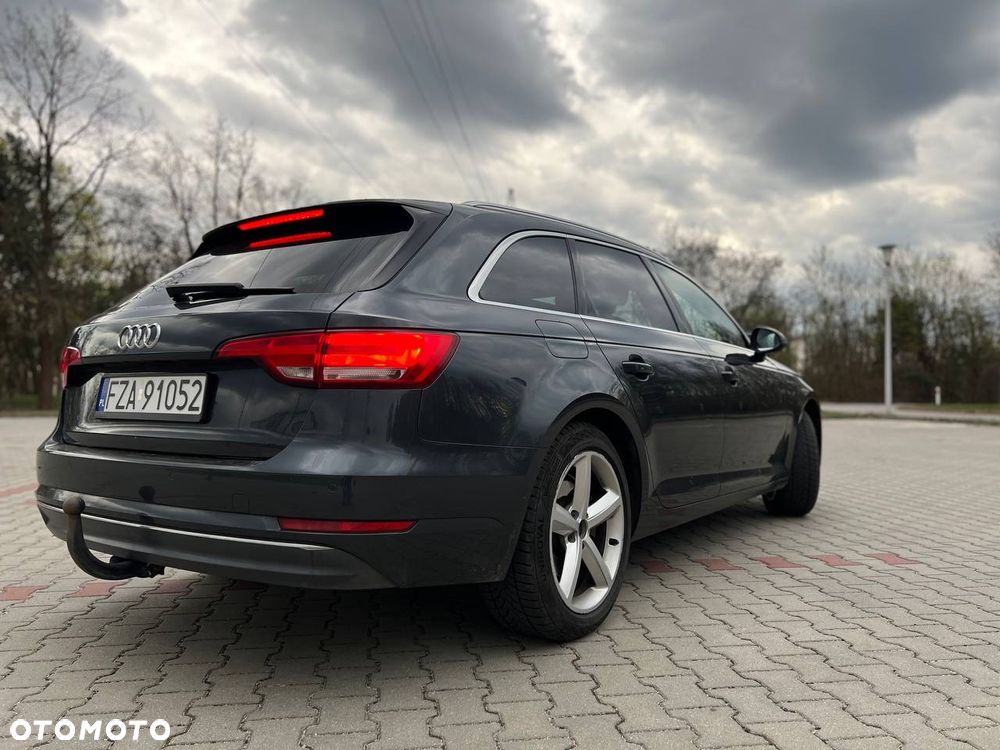 Audi A4 Avant 2.0 TDI S tronic design - 11