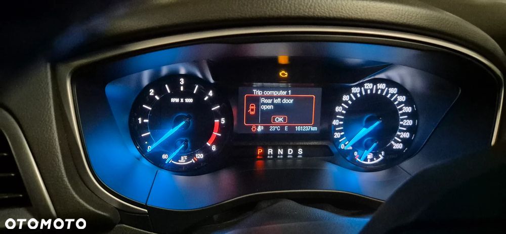 Ford Mondeo 2.0 TDCi Trend PowerShift - 14