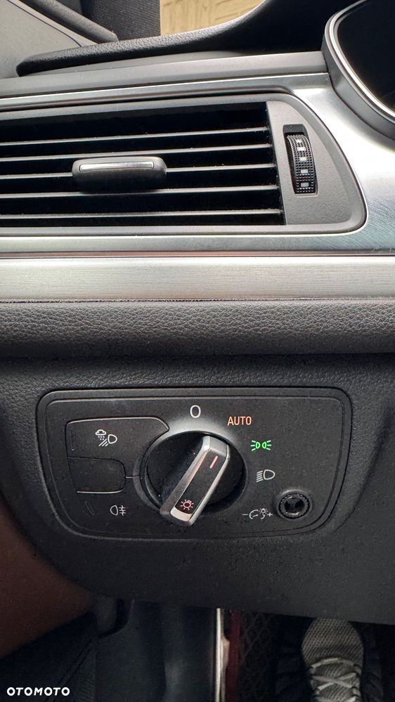 Audi A6 Avant 2.0 TDI DPF multitronic - 22