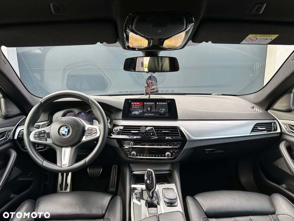 BMW Seria 5 540i xDrive M Sport sport - 21