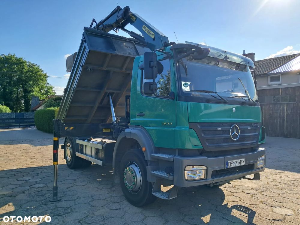 Mercedes-Benz 1833L - 2