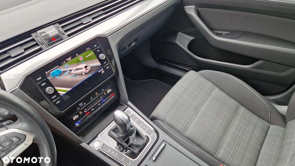 Volkswagen Passat 2.0 TDI BMT SCR Comfortline DSG7 - 11