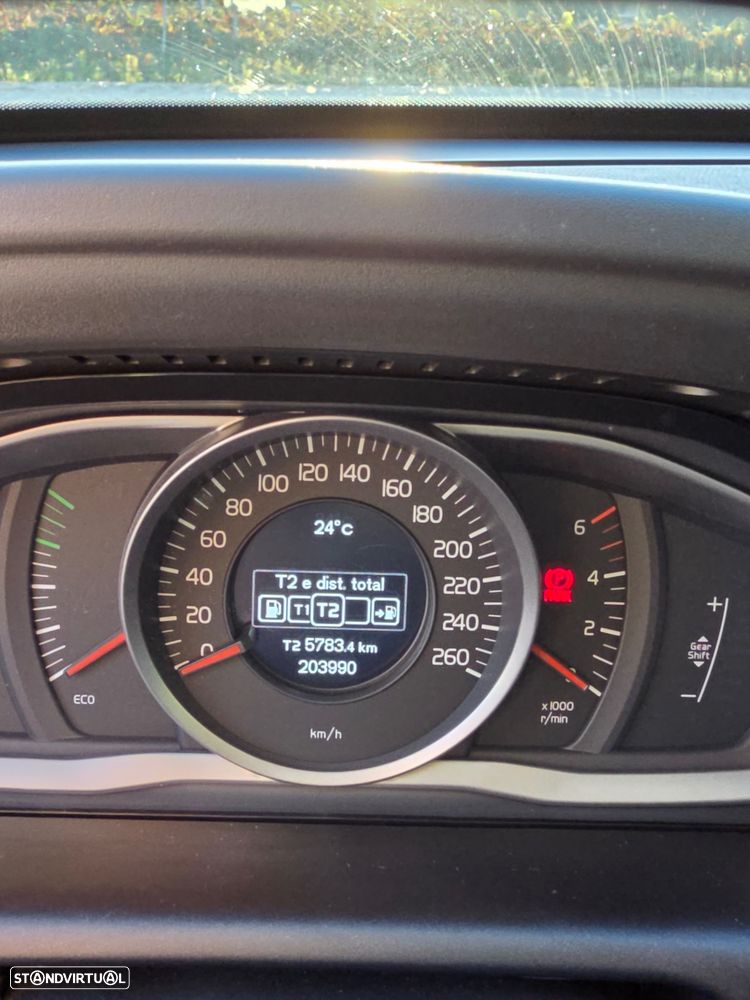 Volvo XC 60 2.0 D4 Momentum - 15