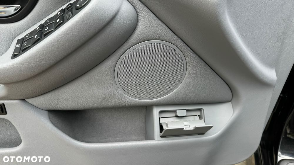 BMW Seria 5 - 25