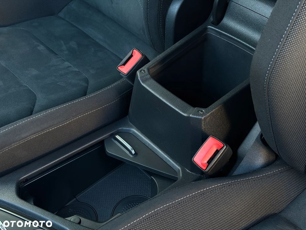 Volkswagen Tiguan - 28